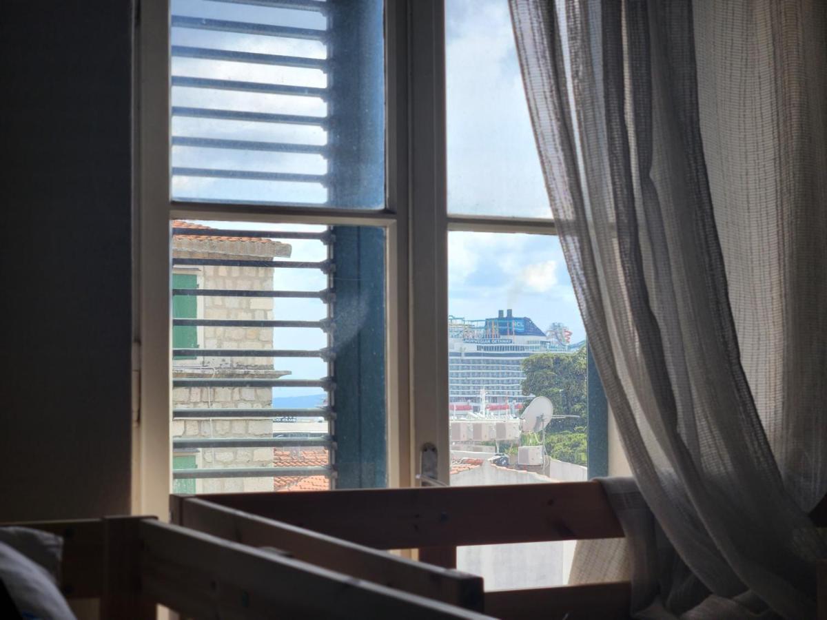 Rooms In The City สปลิท ภายนอก รูปภาพ